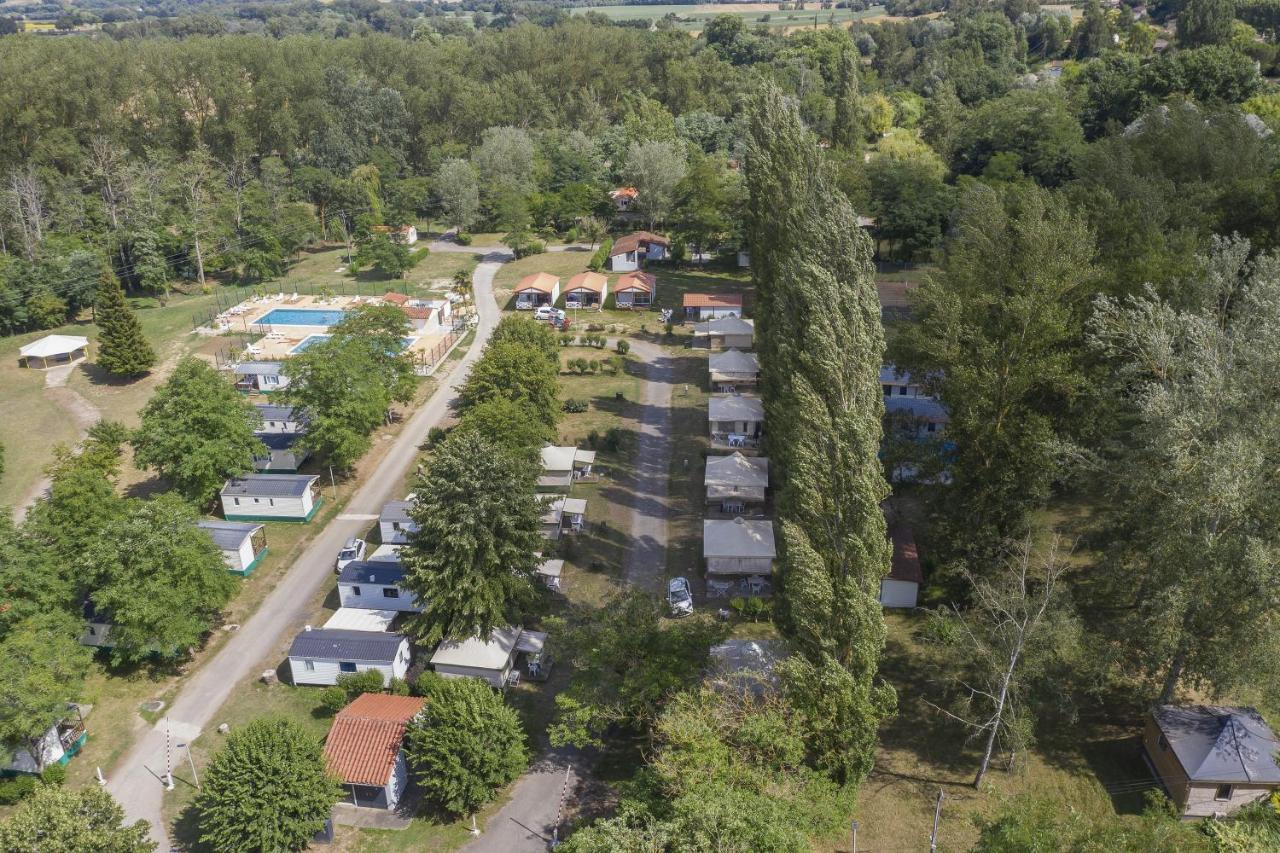 Готель La Bastide Mazeres  Екстер'єр фото